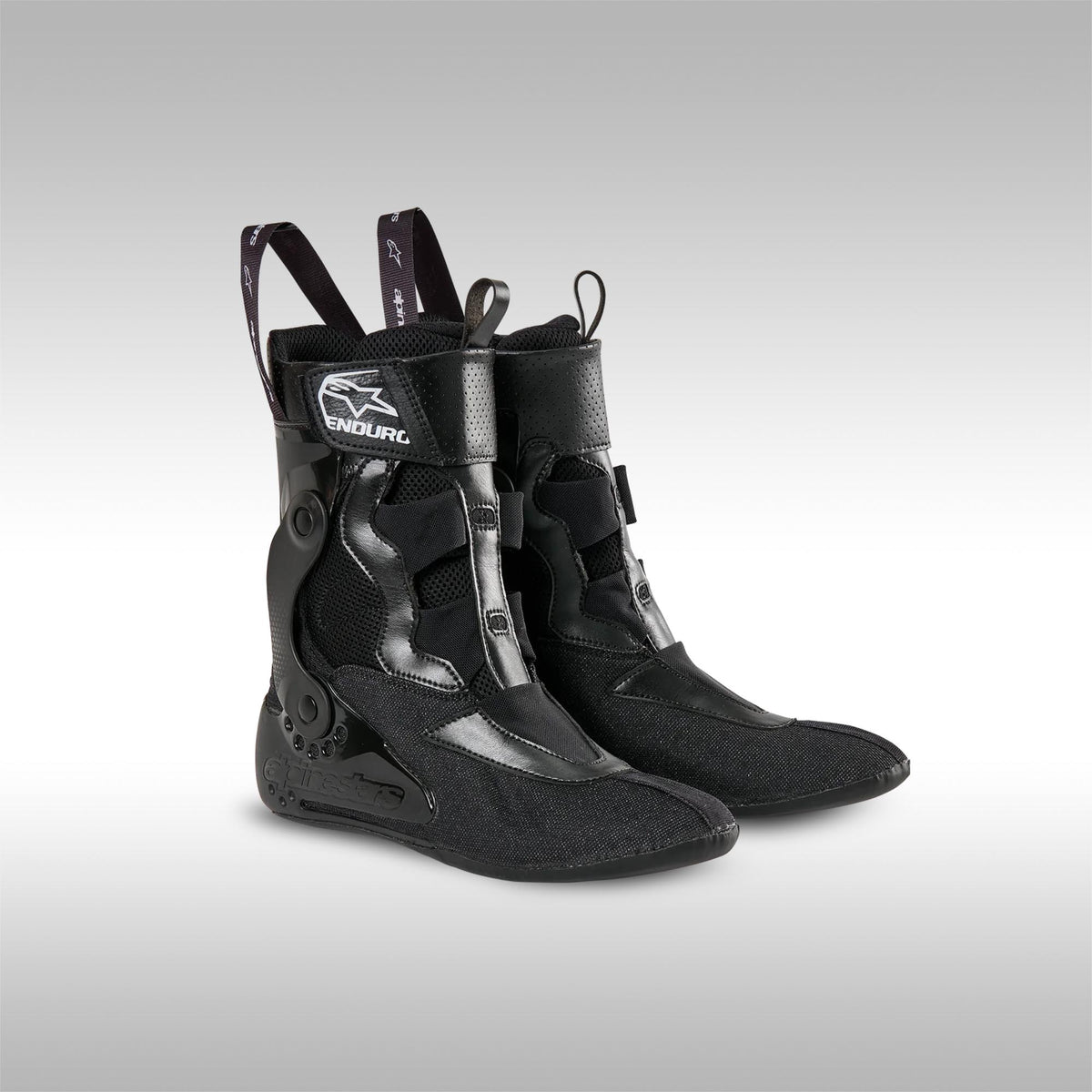 Image of the booty portion of the Alpinestars Tech 10 Enduro offroad boots.