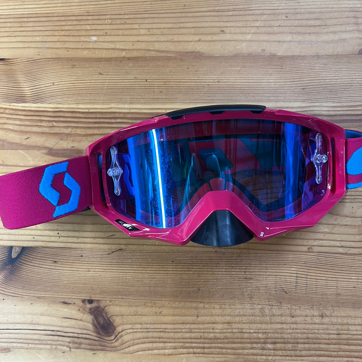 SCOTT SPORTS - TYRANT OFFROAD GOGGLES - ACID PINK - GARAGE SALE