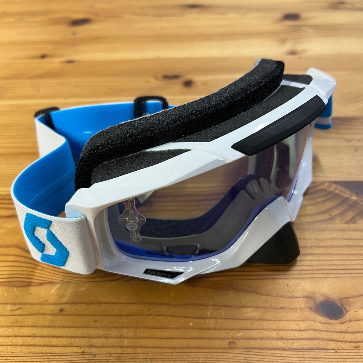 SCOTT SPORTS - TYRANT OFFROAD GOGGLES - ACID BLUE / WHITE - GARAGE SALE