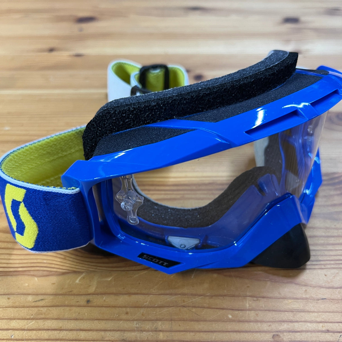 SCOTT SPORTS - TYRANT OFFROAD GOGGLES - ELECTRIC BLUE - GARAGE SALE