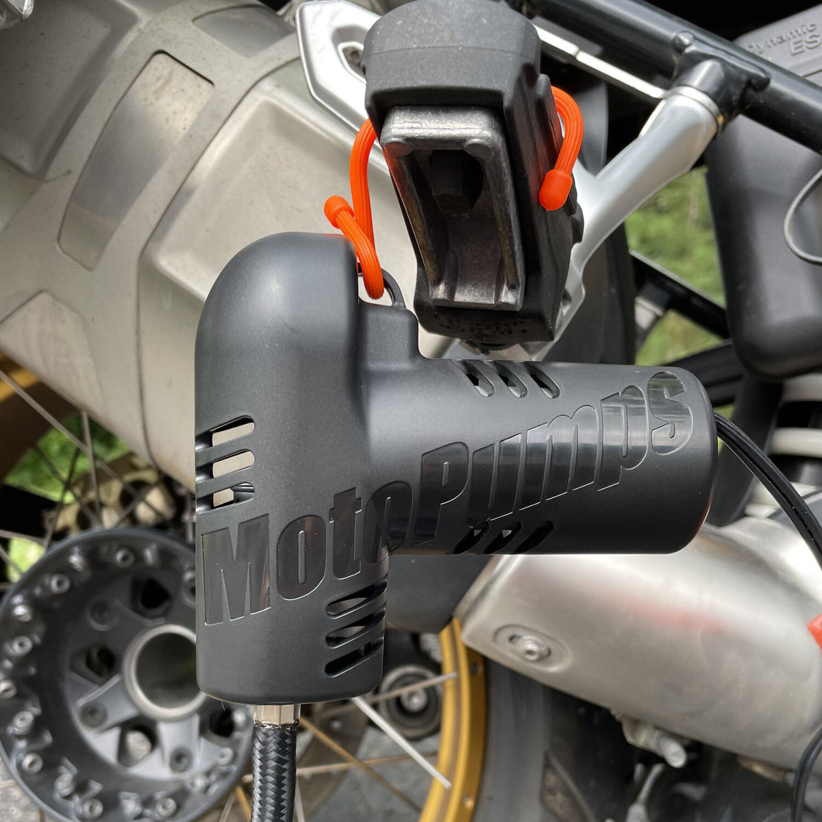 MOTOPUMPS - AIR SHOT 2.1 - COMPACT 12V INFLATOR