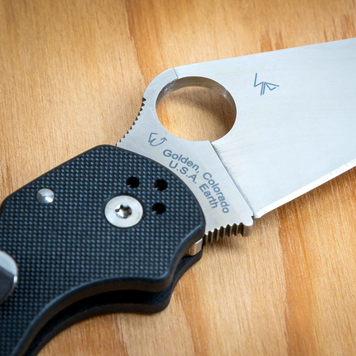 SPYDERCO PARA 3 - G10 Plain Edge